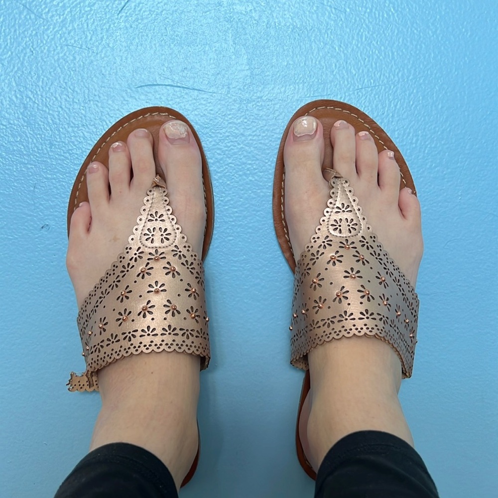 Cute women’s sandals